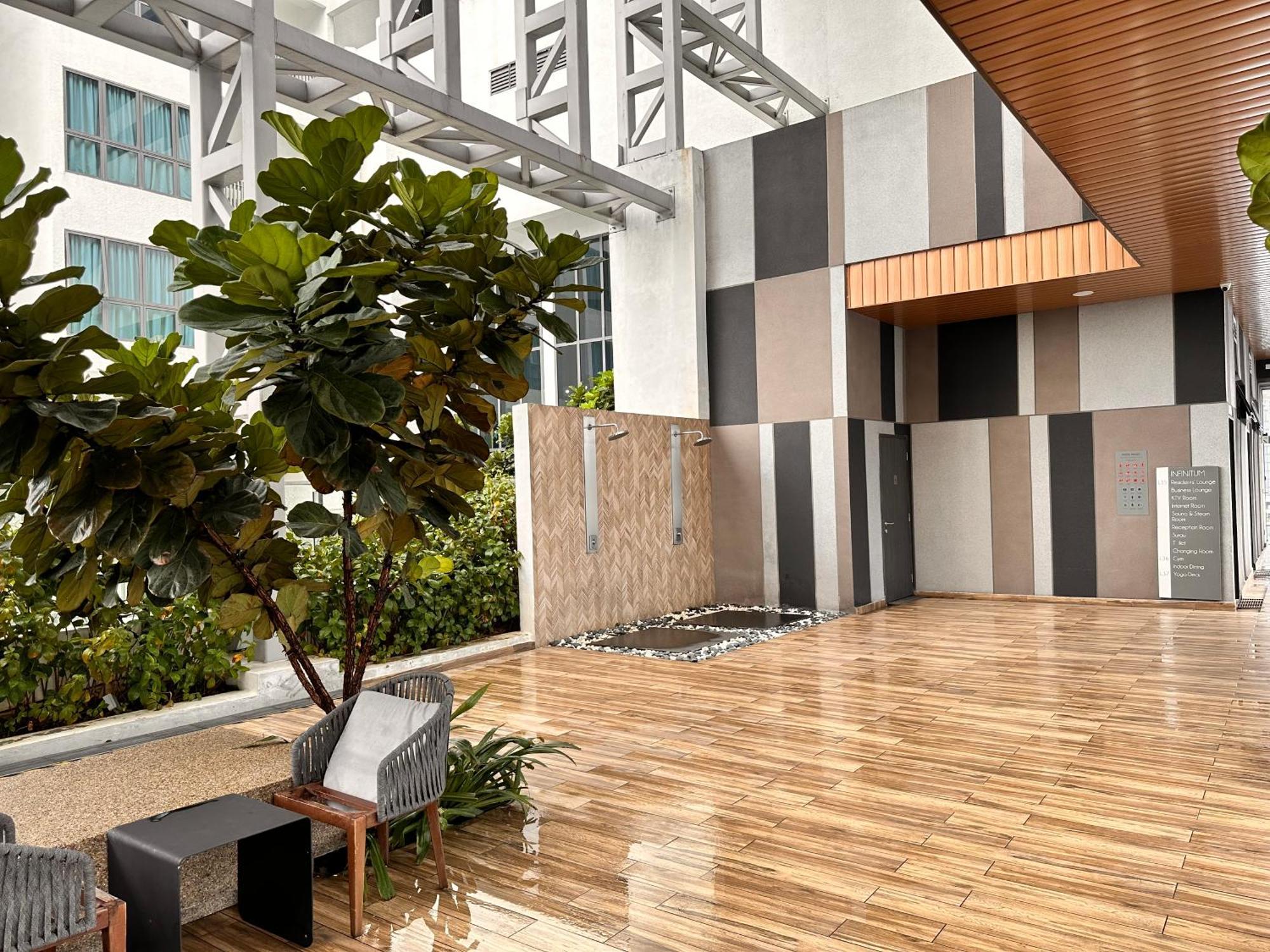 The Luxe Suites Klcc By Cozy Stay Kuala Lumpur Eksteriør billede