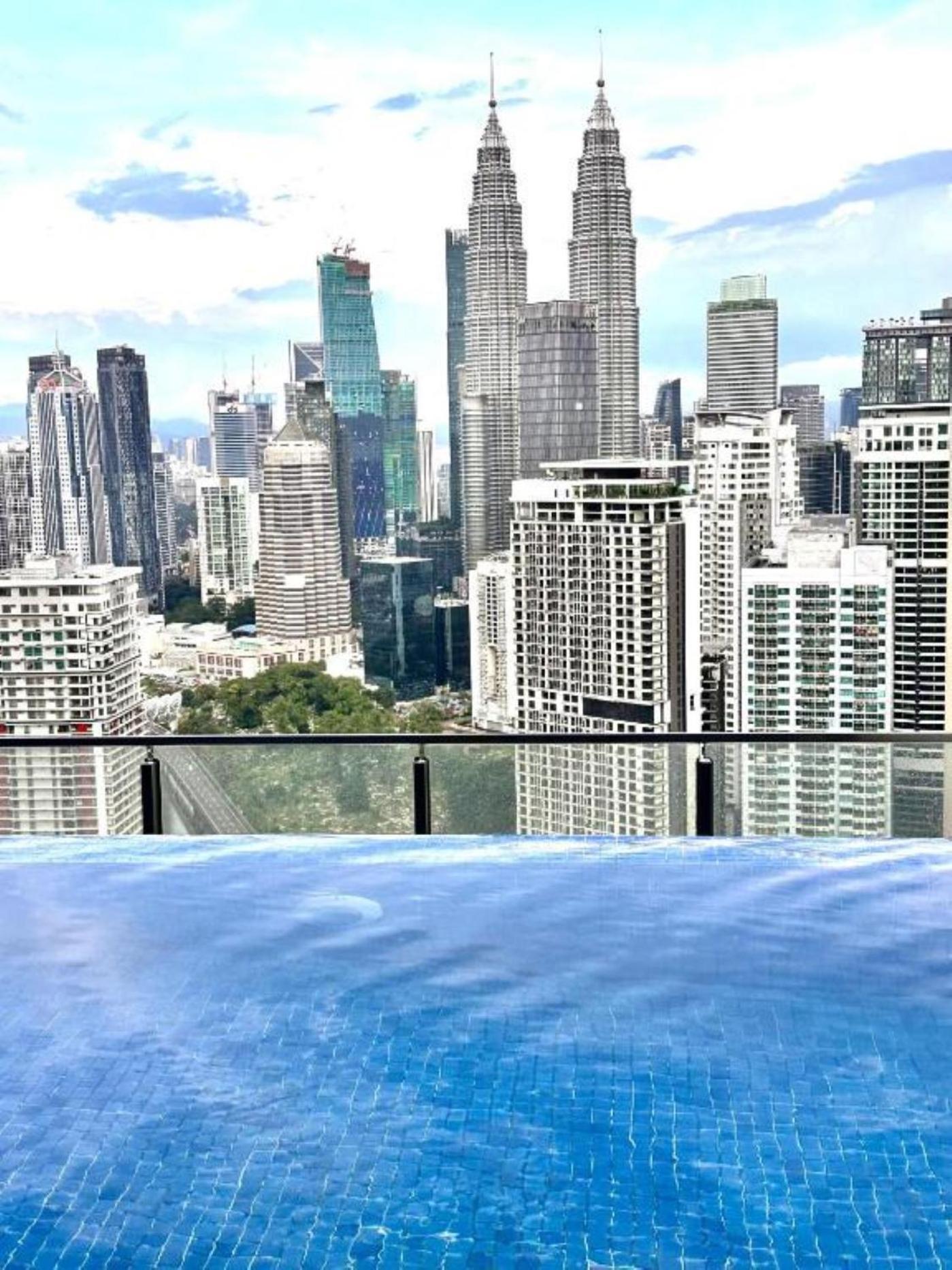 The Luxe Suites Klcc By Cozy Stay Kuala Lumpur Eksteriør billede