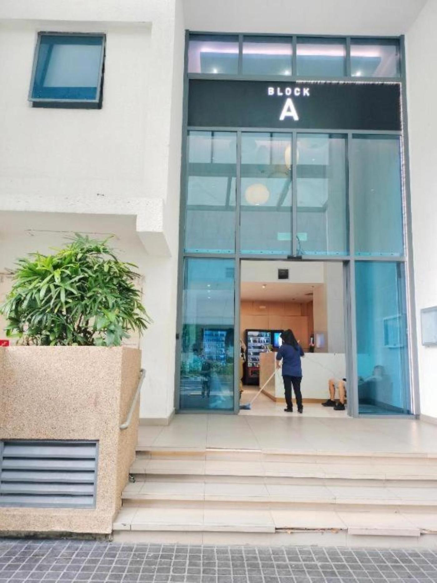 The Luxe Suites Klcc By Cozy Stay Kuala Lumpur Eksteriør billede